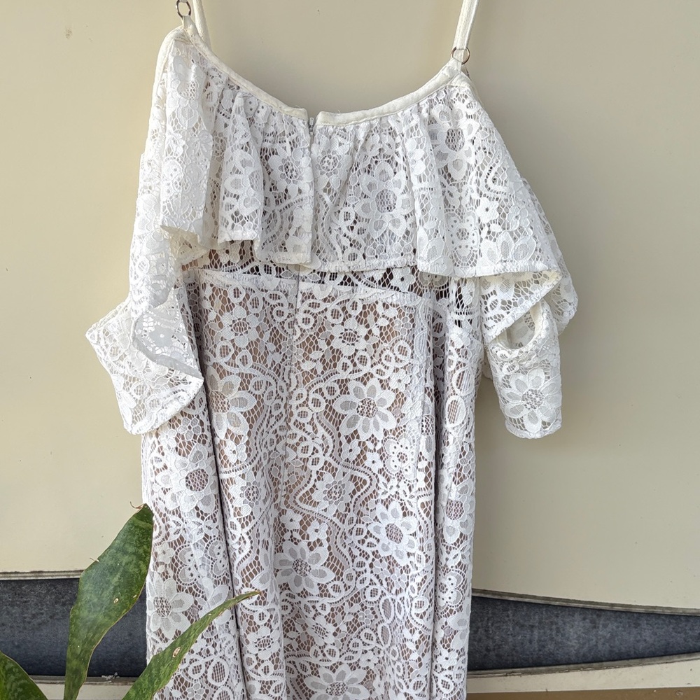 For Love & Lemons “Rosemary” beige cold shoulder Ruffle double Tie Dress - Picture 3 of 10